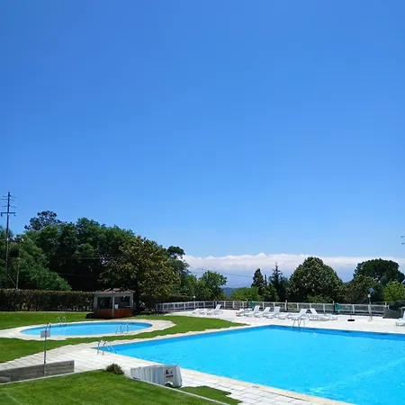 Senhora Do Castelo Отель 3*