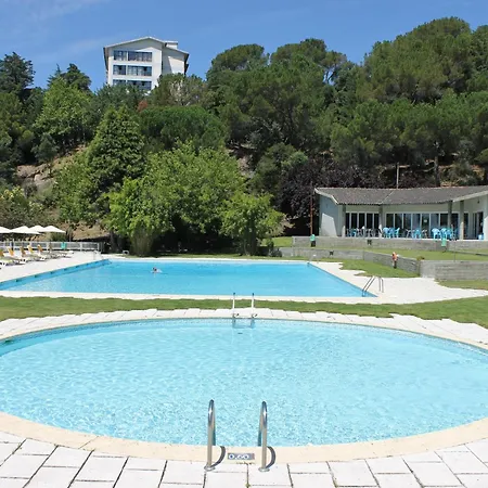 Senhora Do Castelo Мангуалди