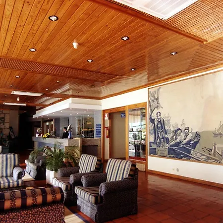 Отель Senhora Do Castelo Мангуалди